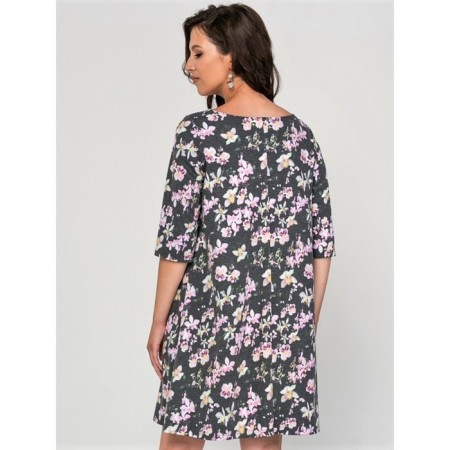 Women's dress, size 50-4