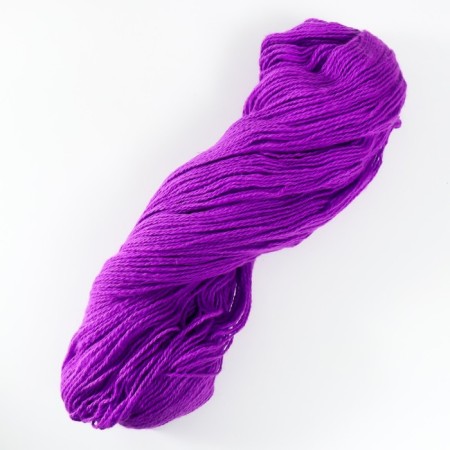 Yarn "Karachaevskaya" 100% acrylic 820-850m/250-280g (30 fuchsia)-1