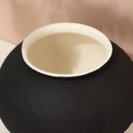 Vase for flowers decorative "Laura" color Black 20 x 16 x 16 cm-4