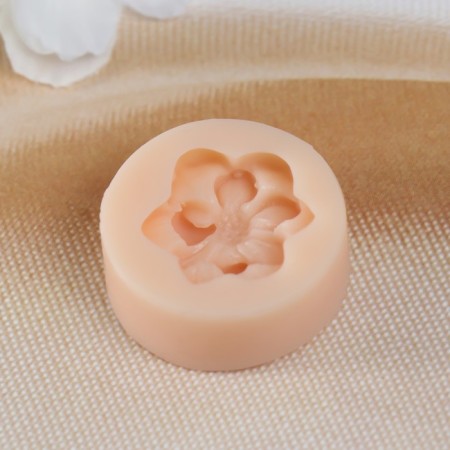 Mold Silicon "Nasturtium" 2.5x2.5x0.6 cm-2