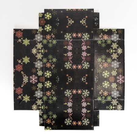 Folding box "Multi -colored snowflakes", 31.2 x 25.6 x 16.1 cm-6