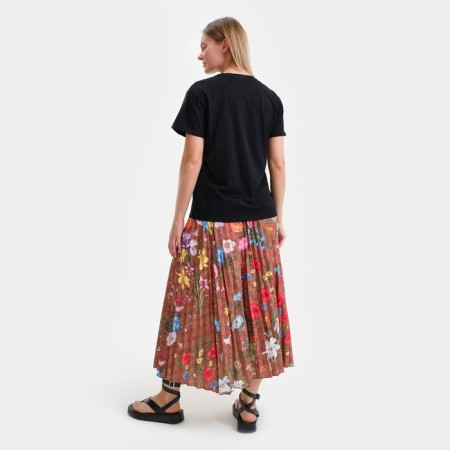 Women's costume (T -shirt/skirt), black/brown color, one size size-2