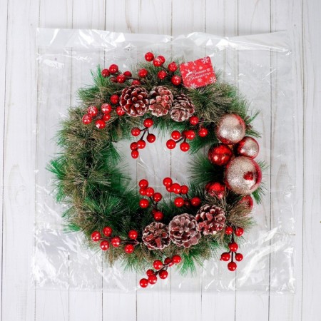 New Year's Wreath D-30 cm "Berries are red and cones"-2