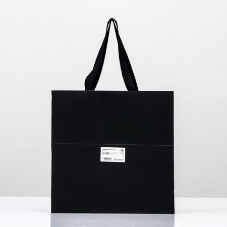 Crafts with a square bottom and window 25 x 25 x 25 cm black, 1pc-1