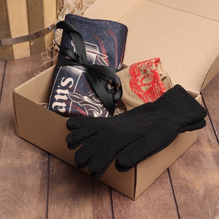Set of gift "Man power" blankets, socks, gloves