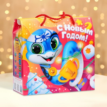 Gift box New Year's champion 23 x 10 x 22 cm