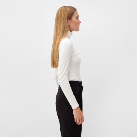 Women's turtleneck Minaku: Basic Line Milk color, size 42-3