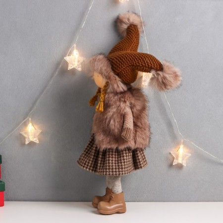 Interior doll "Girl in a brown fur coat and hat with asterisk" 20x11x47 cm-2