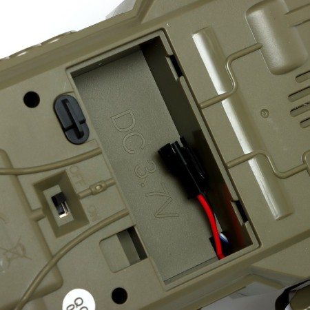 The radio -controlled “fighter” tank works on the battery, shoots hydrogel bullets, green color-5