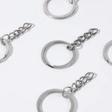 The base for the key fob, with a chain, flat, d = 25 mm, 10 pcs, silver color