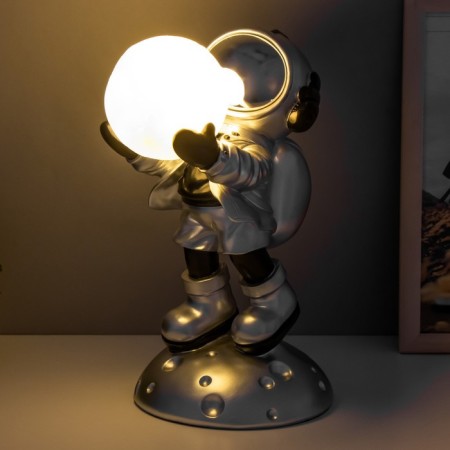 Sponel "Cosmonaut" LED from batteries silver 16x16x30.5 cm Risalux-2
