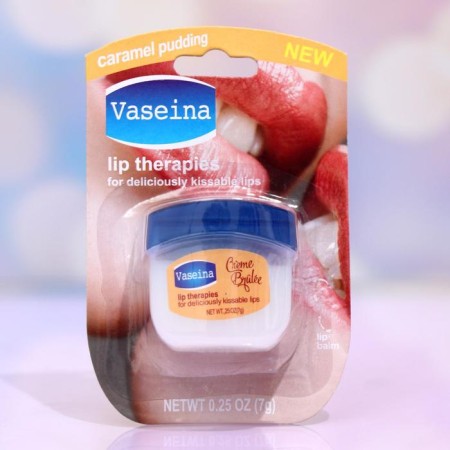 Cosmetic Vaselin for lips with caramel