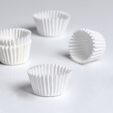 Baking uniform, white 3 x 2.4 cm