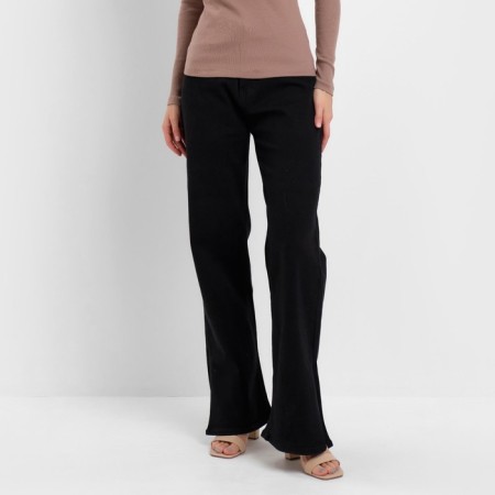 Palazzo jeans are female, black color, size 27