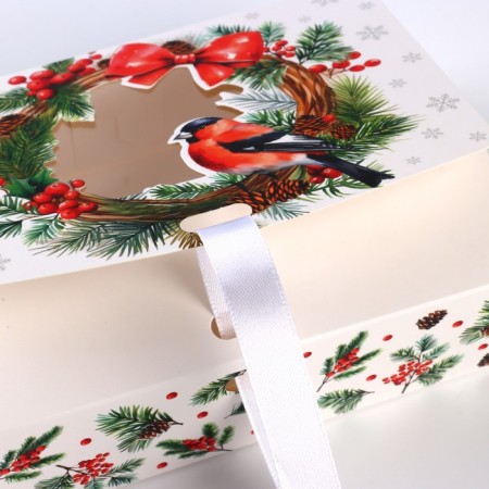New Year's folding box "Bullfinchi" 16.5 x 12.5 x 5 cm, New Year-2