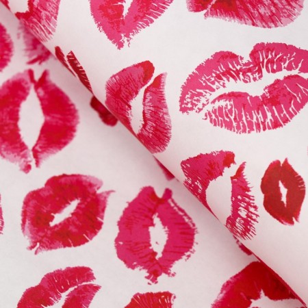 A set of paper packing craft "Kiss", 2 sheets 50 × 70 cm-1