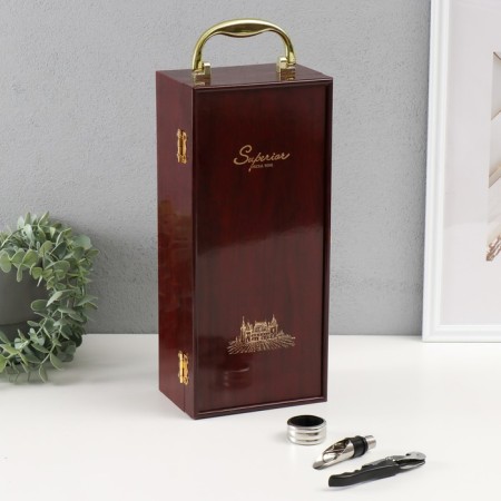 Casket Wood for a bottle "Corona - Crown and Leo" Red tree 3 objects 15x11x35 cm