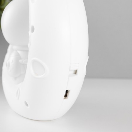 Table lamp "Astronaut on the Moon" LED 3W USB AKB 13x5x26 cm-9