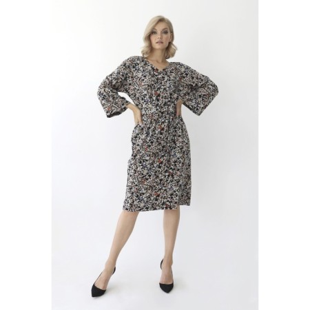 Women's dress with a belt, size 42-1