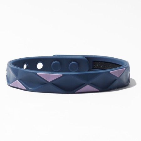 Silicone bracelet "On the buttons", the color is blue-2