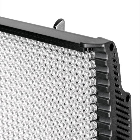 LED LED Falcon Eyes Flatlight 900 LED-3