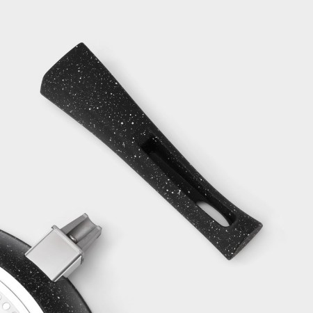 Forged pan Magistro Dark, D = 28 cm, removable Soft-Touch pen, anti-stick coating, induction-6