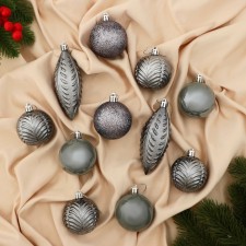 A set of jewelry plastic 11 pcs 