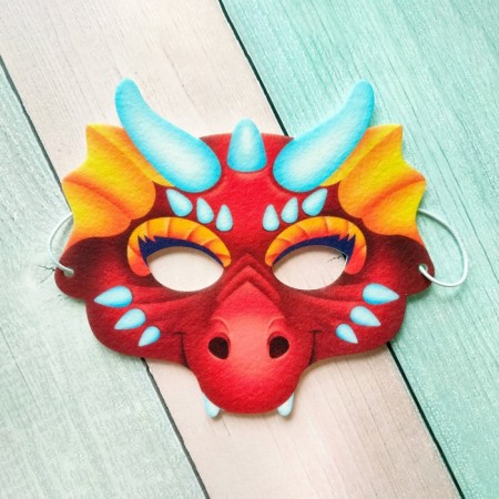 Puppet show. Mask "Red Dragon"