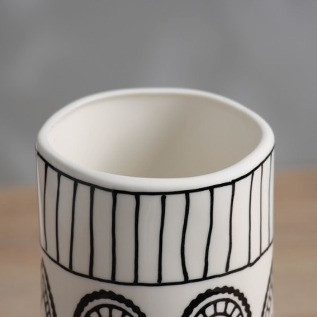 VAZ Coramics Table "Picasso" (manual painting) Ornament, 20x9.5 cm, black and white-2