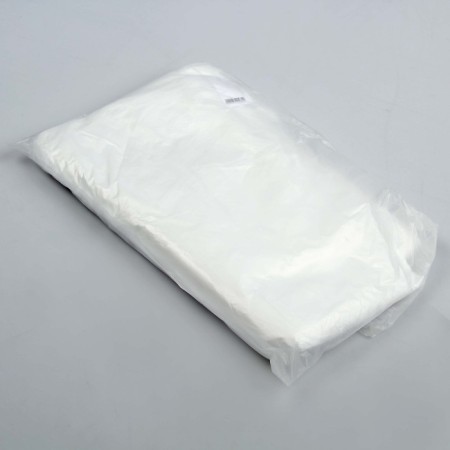 Apron protective white 10 μm size 68*110 cm 50 pcs/un-1