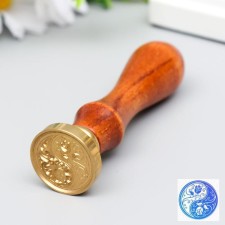 Printing for wax with a wooden handle 