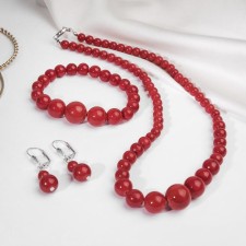 Set 3 objects: earrings, beads, bracelet 