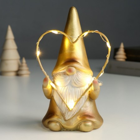 Souvenir Polystone Light "Santa Claus in a golden outfit, with heart" 6.5x9x16 cm