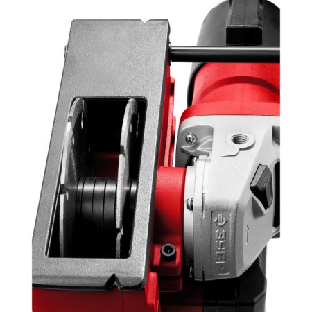 Shtroborez "Zubble" ZSh-30-1200 t, 1200 W, 125x22.2 mm, cut depth 3-30 mm, dust protection-8