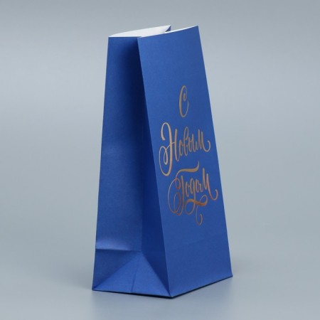 A package without handles “Happy New Year”, blue, with embossing, 10 x 19.5 x 7 cm, New Year-2