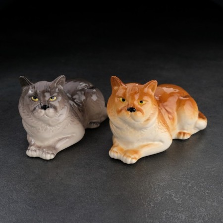 Souvenir "British Cat" 7x6x13 cm, porcelain color mix