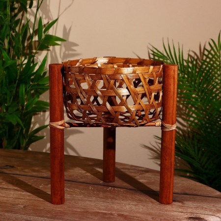 A pot under a pot 24x26x30 cm, bamboo
