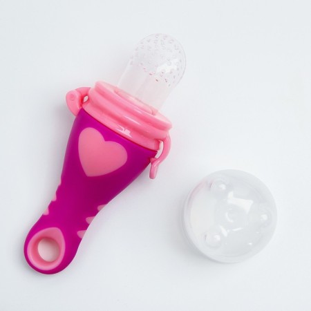 Nibbler for feeding, with silicone mesh "heart", color mix-1