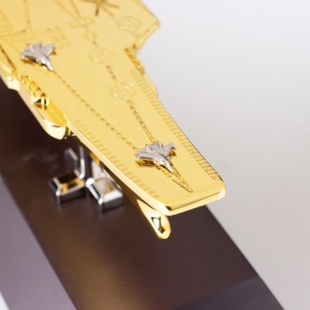 Souvenir ship on the Aviaman's stand 25cm-1