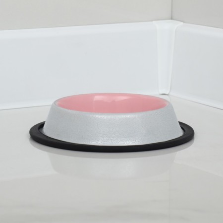 A bowl with a non -slip base, 225 ml, antique white with pink