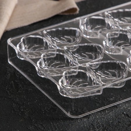Konfinetta chocolate form “leaflets”, 27.5 × 13.5 × 2.5 cm, 21 cells (4 × 3 × 0.8 cm)-1