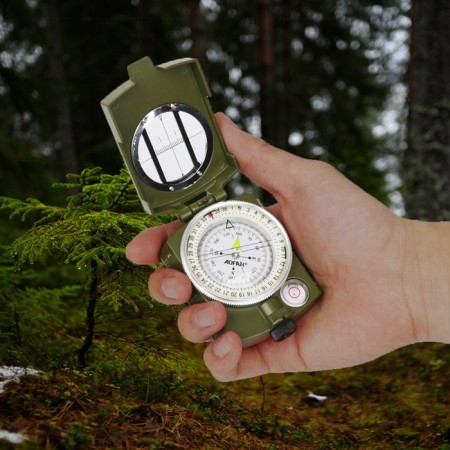 Compass multifunctional "coordinator", in a case-4