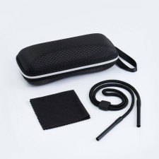Set for glasses: lace, case, napkin