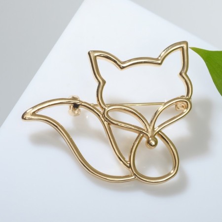 Brooch "Fox" contour, color gold