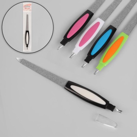 Metal peel-trimmer for nails, rubberized handle, with a protective cap, 17 cm, color mix-1