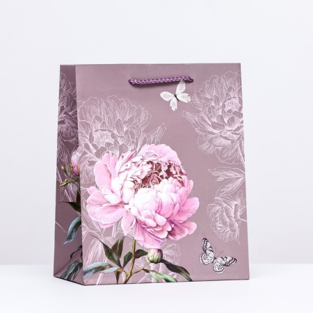 Gift package "Bright bud", dark raspberry, 18 x 22.3 x 10 cm