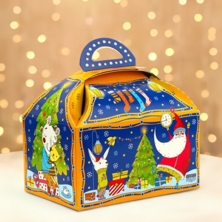 New Year. The gift box "dream" the casket of a small 18.5 x 12.5 x 19cm.