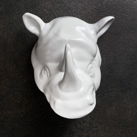 Suspended decor "rhino" 14x13cm, white-1