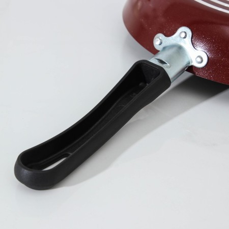 The “Expert” pan, d = 20 cm, plastic handle, glass cover, anti -stick coating, burgundy color-4
