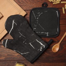 Kitchen set 2 objects of the share color is black, a brush 17*17 cm, mittens 26*16 cm, 100% p/e